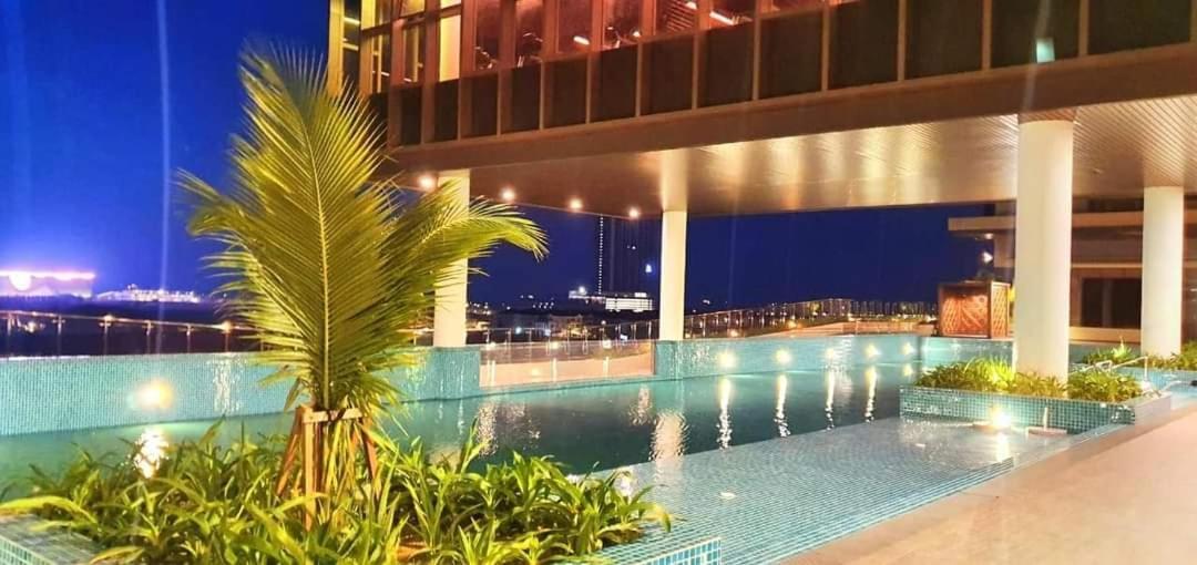 Jrv Hotelstyle Homestay Melaka Bagian luar foto