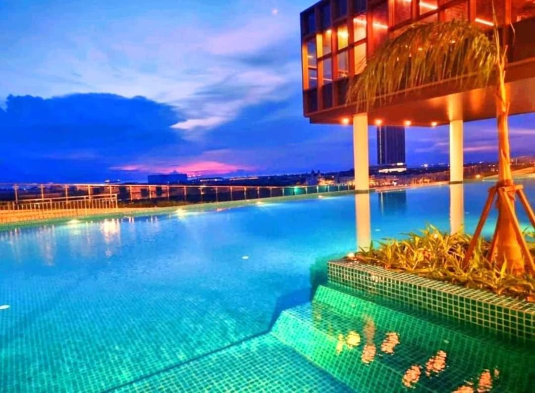 Jrv Hotelstyle Homestay Melaka Bagian luar foto
